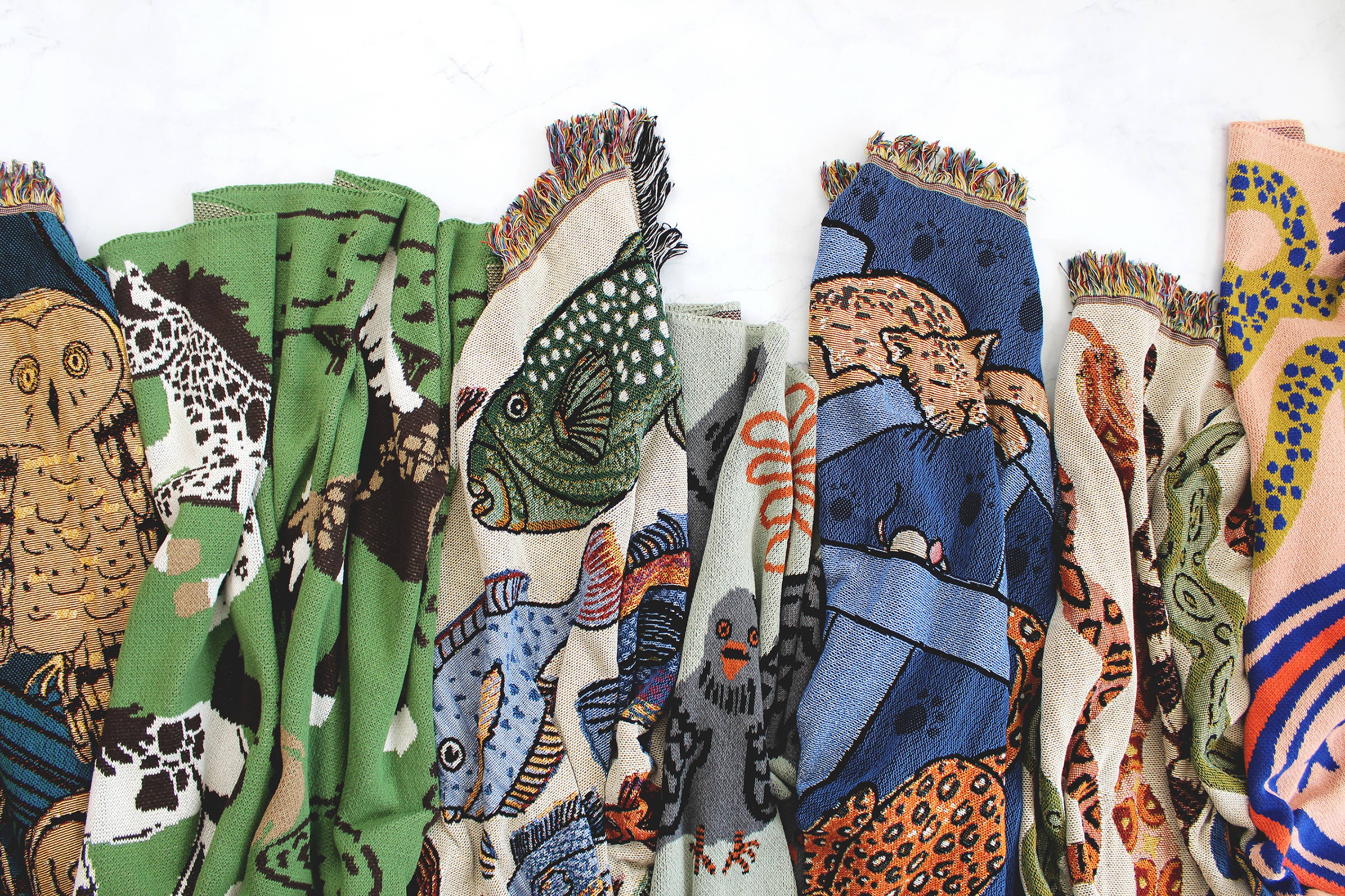 Calhoun & Co. - Wholesale Throw Blanket - Cat Tower Tapestry Blanket 1