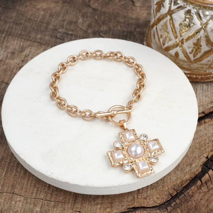 PennyLine inc - Wholesale Charm/Dangle Bracelet - Divine Gleam – Hammered Cross Toggle Bracelet with Pearls & Crystals5
