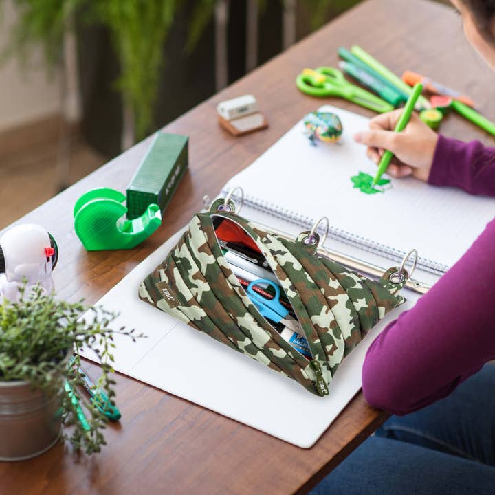 ZIPIT - Wholesale Pencil Case/Pouch - ZIPIT Colorz 3 Ring Binder Pencil Pouch, Camo Green