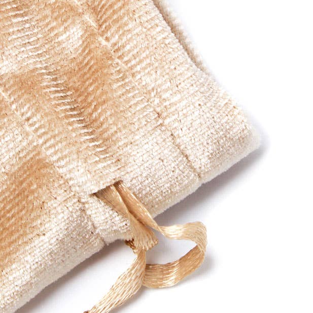 Inca UK – Engroshandel Gavepose – 7x5 cm. Naturlig farvet fløjlssnorpose2