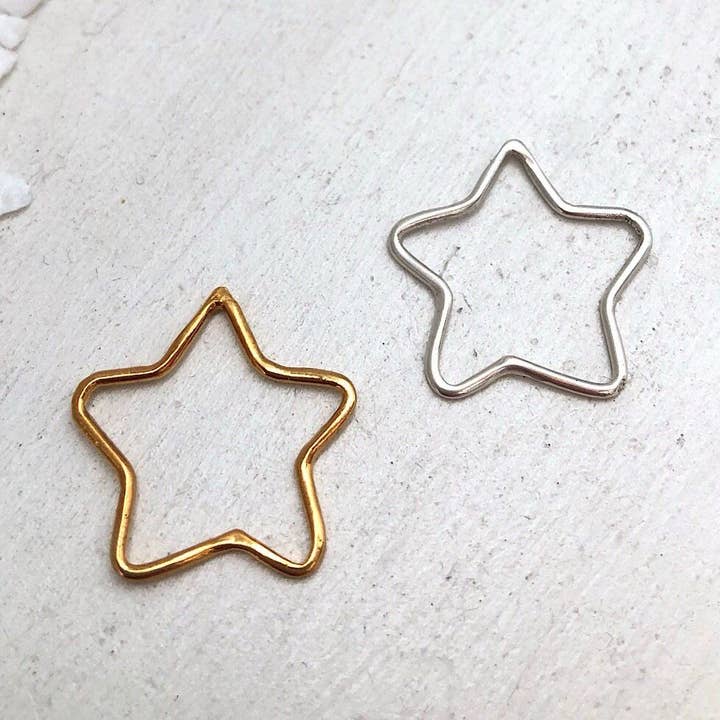 Outline Star Charm for wholesale by Isabelle Grace Jewelry