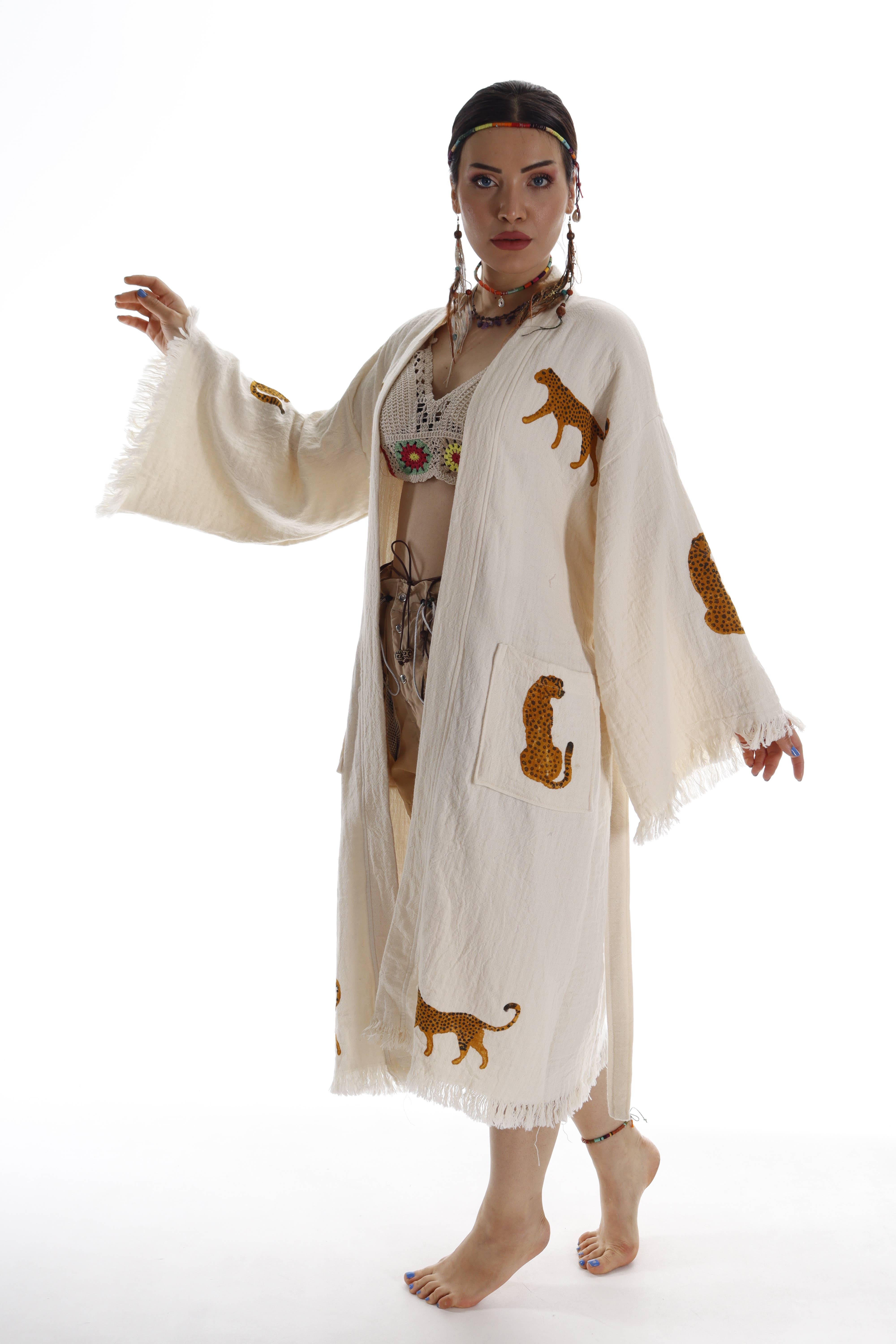 Pure & Chic, LLC - Miyawfashion – Engroshandel Morgenkåbe - Dame – Håndlavet morgenkåbe i økologisk bomuld, strandkimono overtræk5