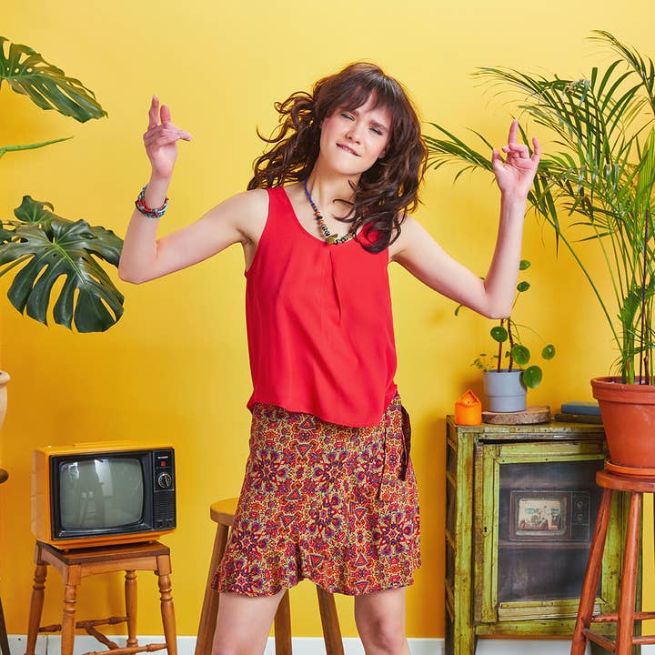 Los Banditos – wholesale Blus - Dam – Djup urringning Ärmlös Boho Röd Rygglös Topp2