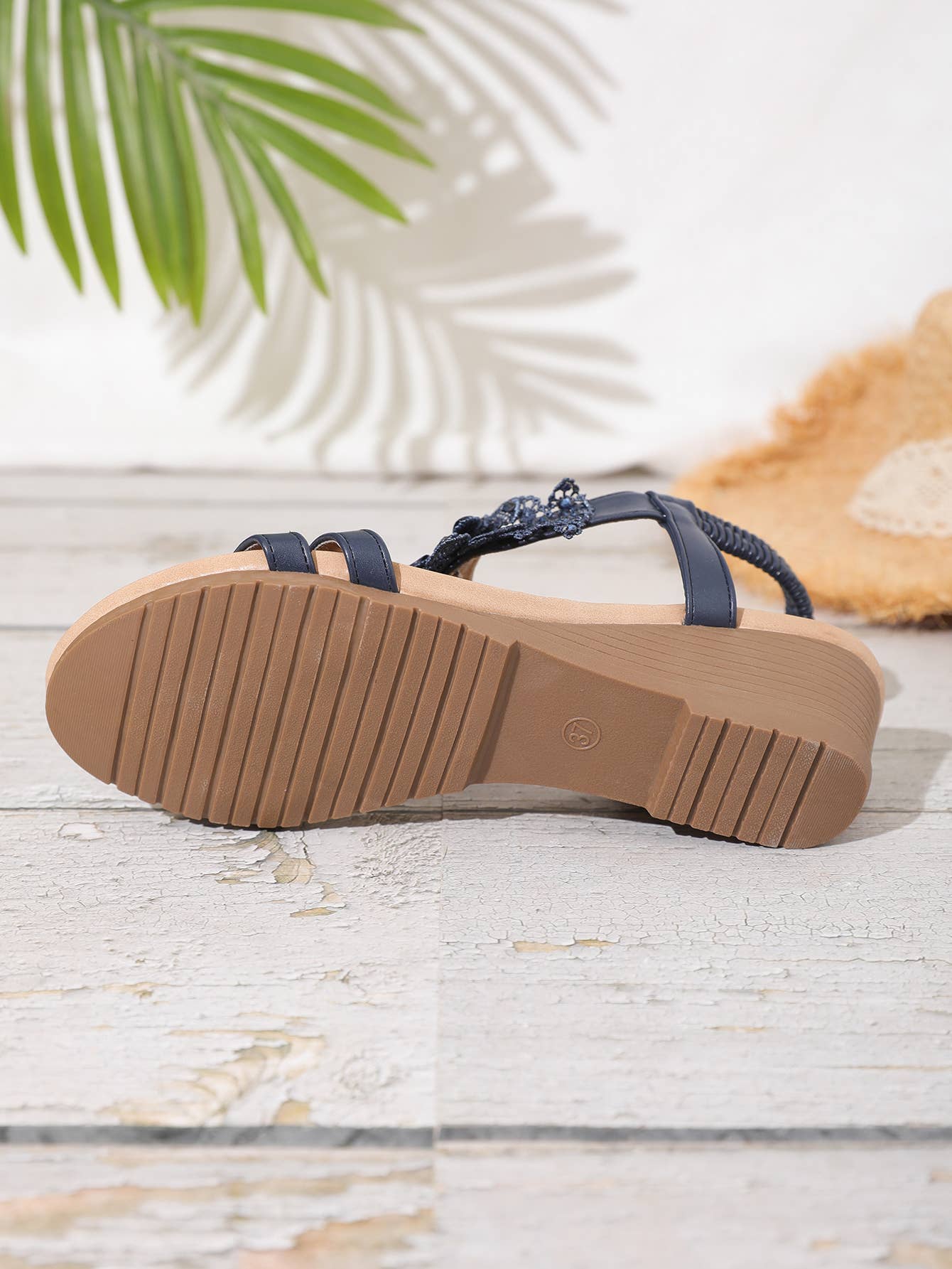 Rentoes – wholesale Sandals – Women's – Ladies‘ Wedged Sandal with Handmade Lace Flowers JS698-322