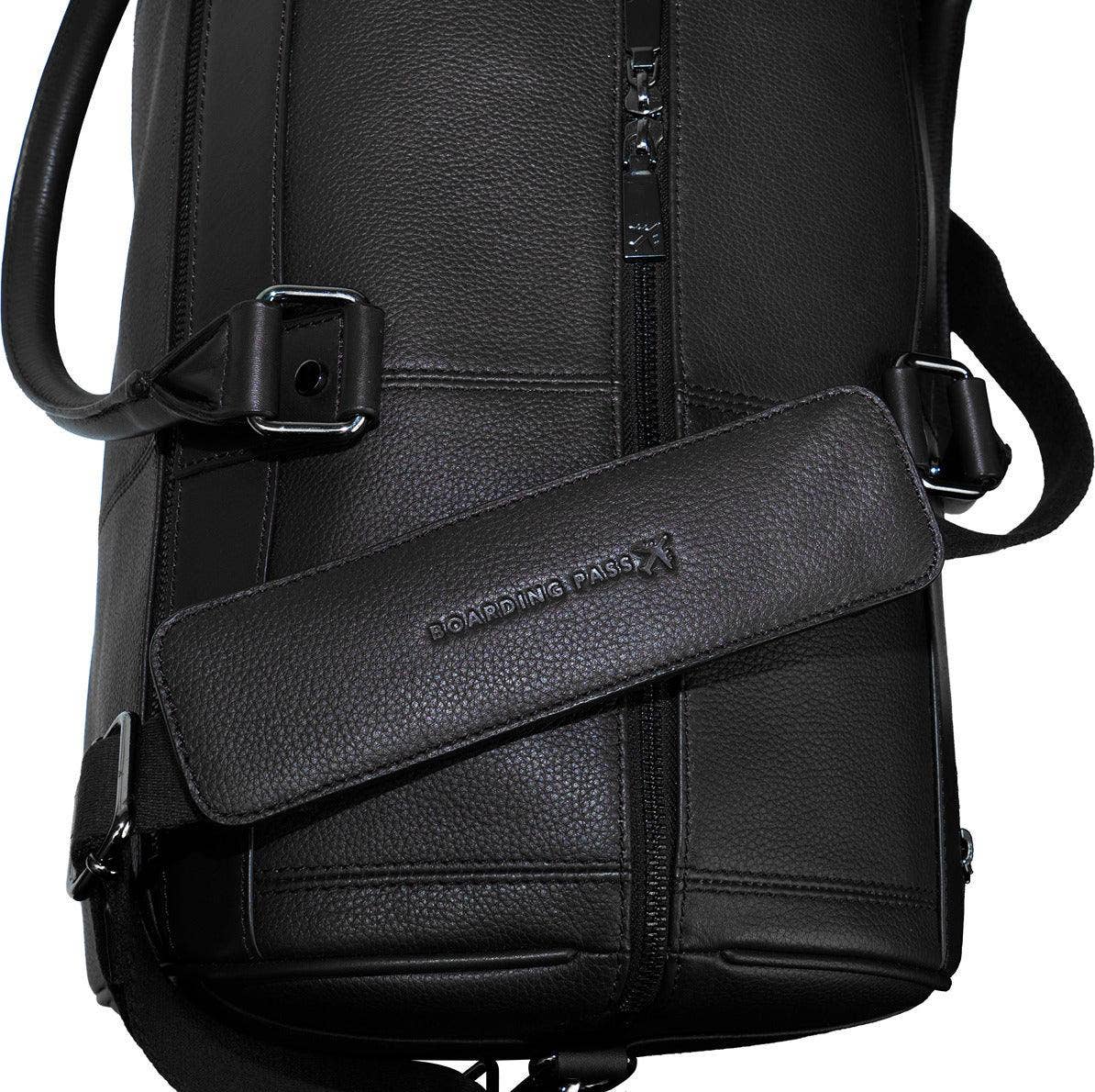 Svart Boarding Pass The Gotham 20" äkta skinn-veckoväska för wholesale på Faire2