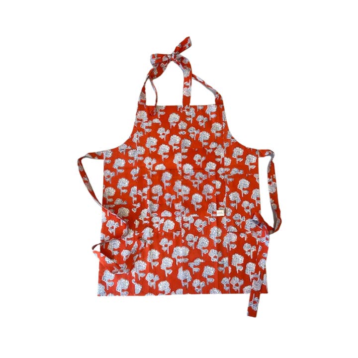 Tablier Patchwork Floral Bleu pour Enfants pour la vente par A Wilde Collective