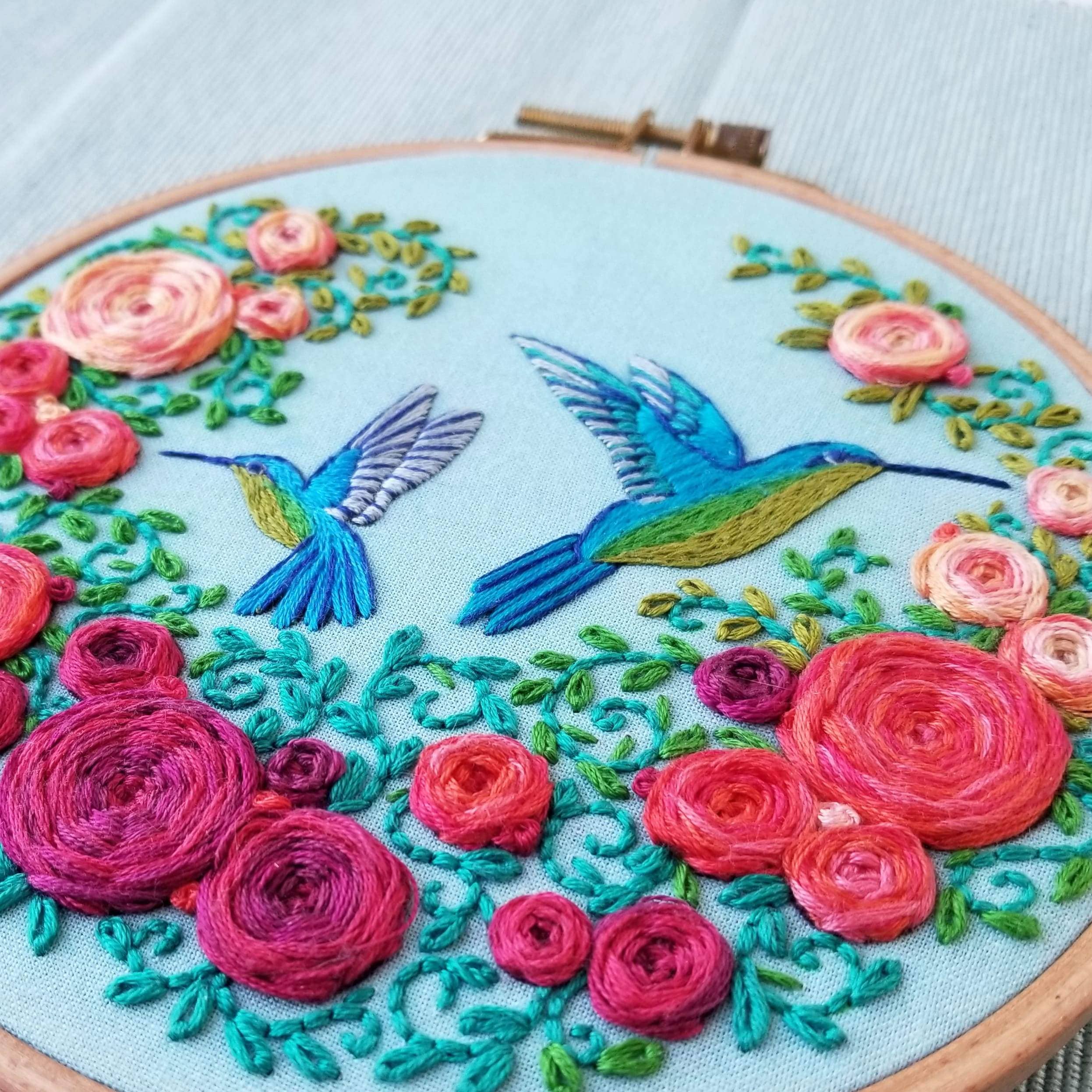 Jessica Long Embroidery - Wholesale Embroidery/Cross Stitch Supplies - Summer Hummingbird Embroidery Kit5