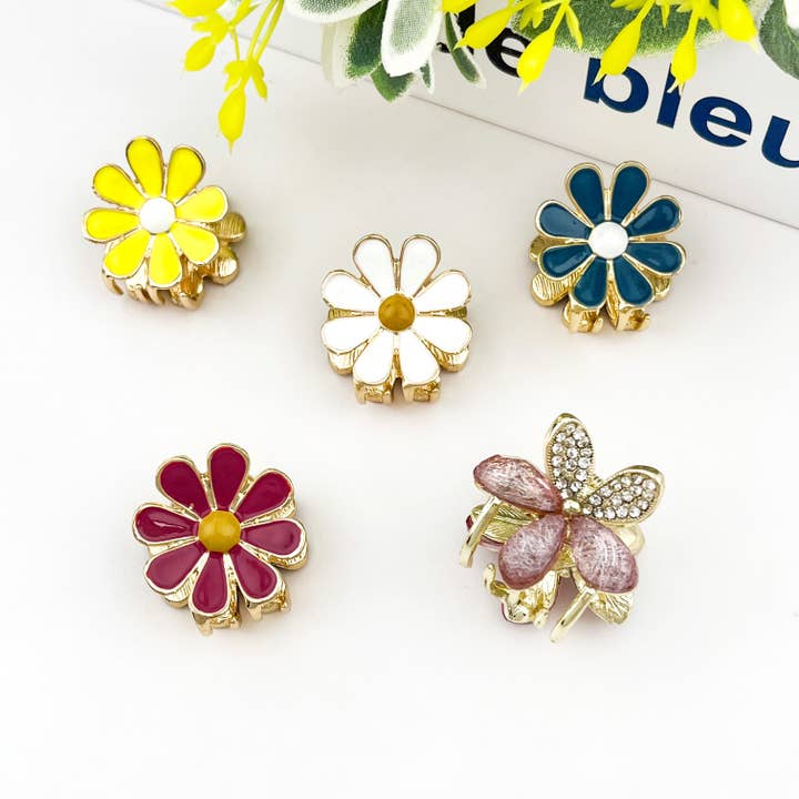 Mini-Daisy-Haarspange aus Metall, niedliche Blumen-Haarspange für den Großhandel von TheDivaSoap