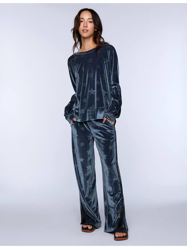 Velvet Galaxy Stars Sweatshirt for wholesale on Faire1