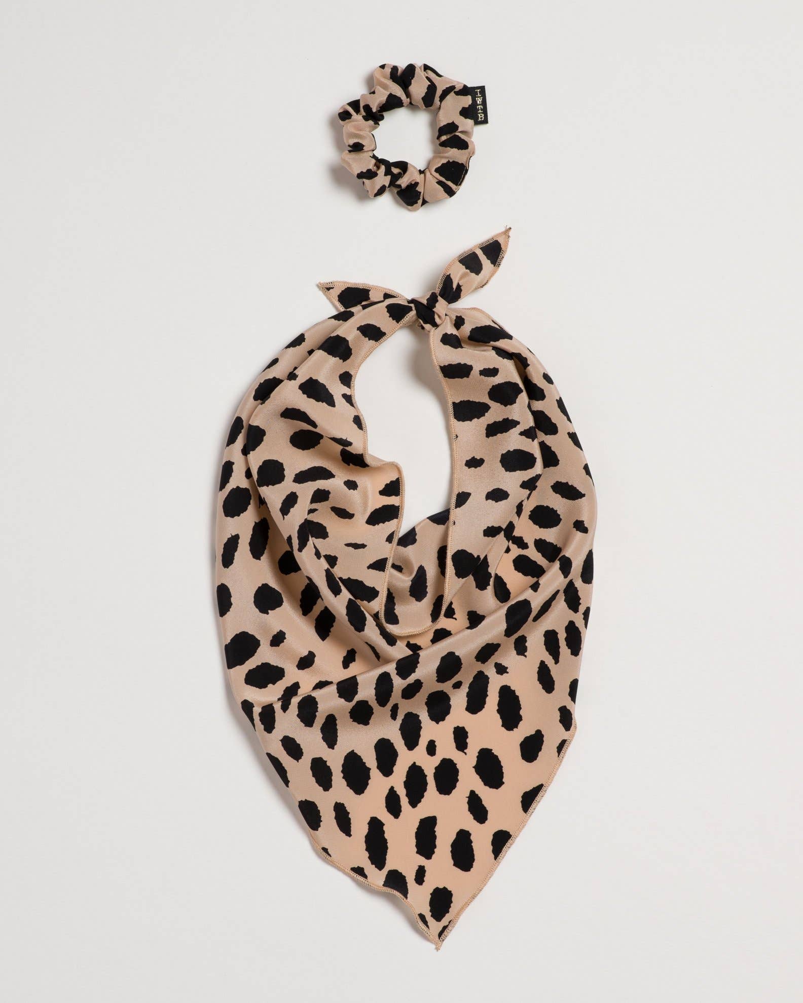 I'm With The Band - Vente Chouchou – femme - Cravate Chouchou convertible champagne diable en déguisement4