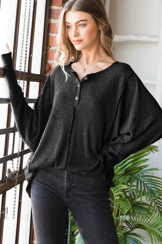 HEIMISH – wholesale Tunic – Women’s – ET6812-10 SOLID RIBBED TOP WITH BUTTON AND STITCH2