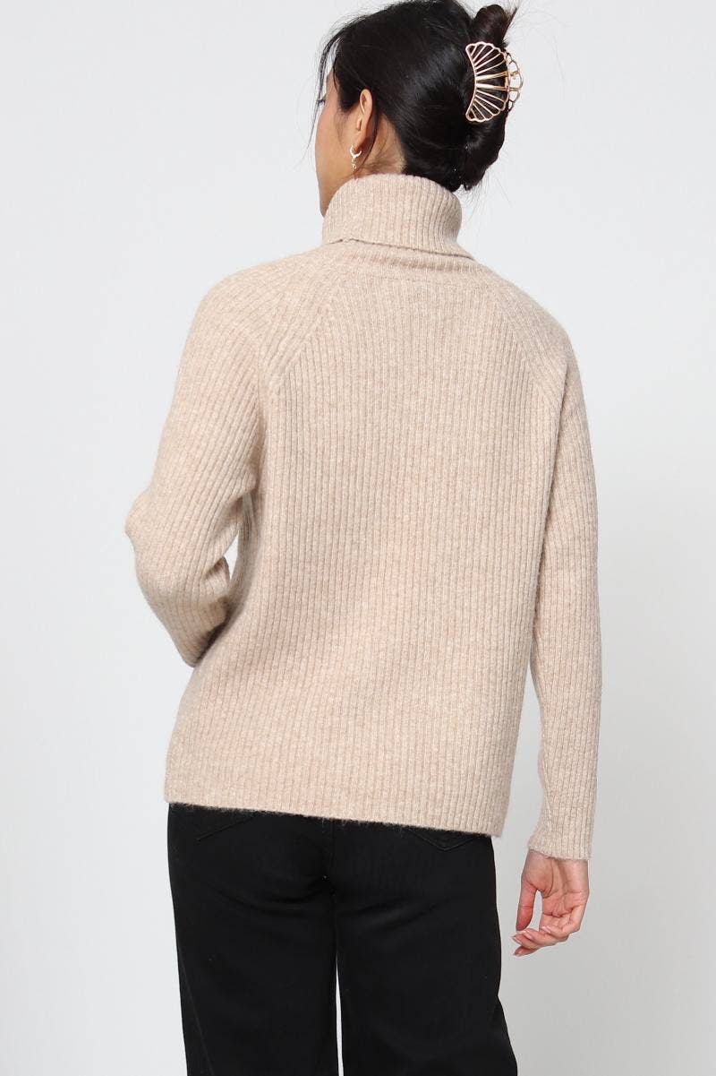 DIX-ONZE - Vente Pull en maille – femme - Pull Maille Côtelée – Col Roulé & Manches Longues10
