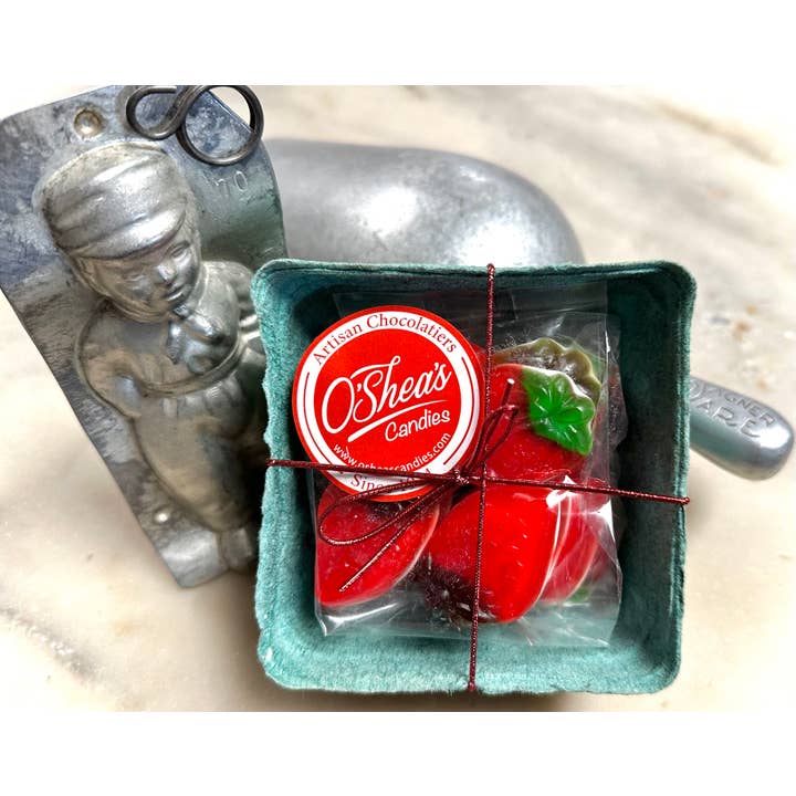 O'Shea's Candies Sweet Shop - Wholesale Gummy - Farmer Market Style Gummy “Strawberries w/ Basket” 1/2LB1