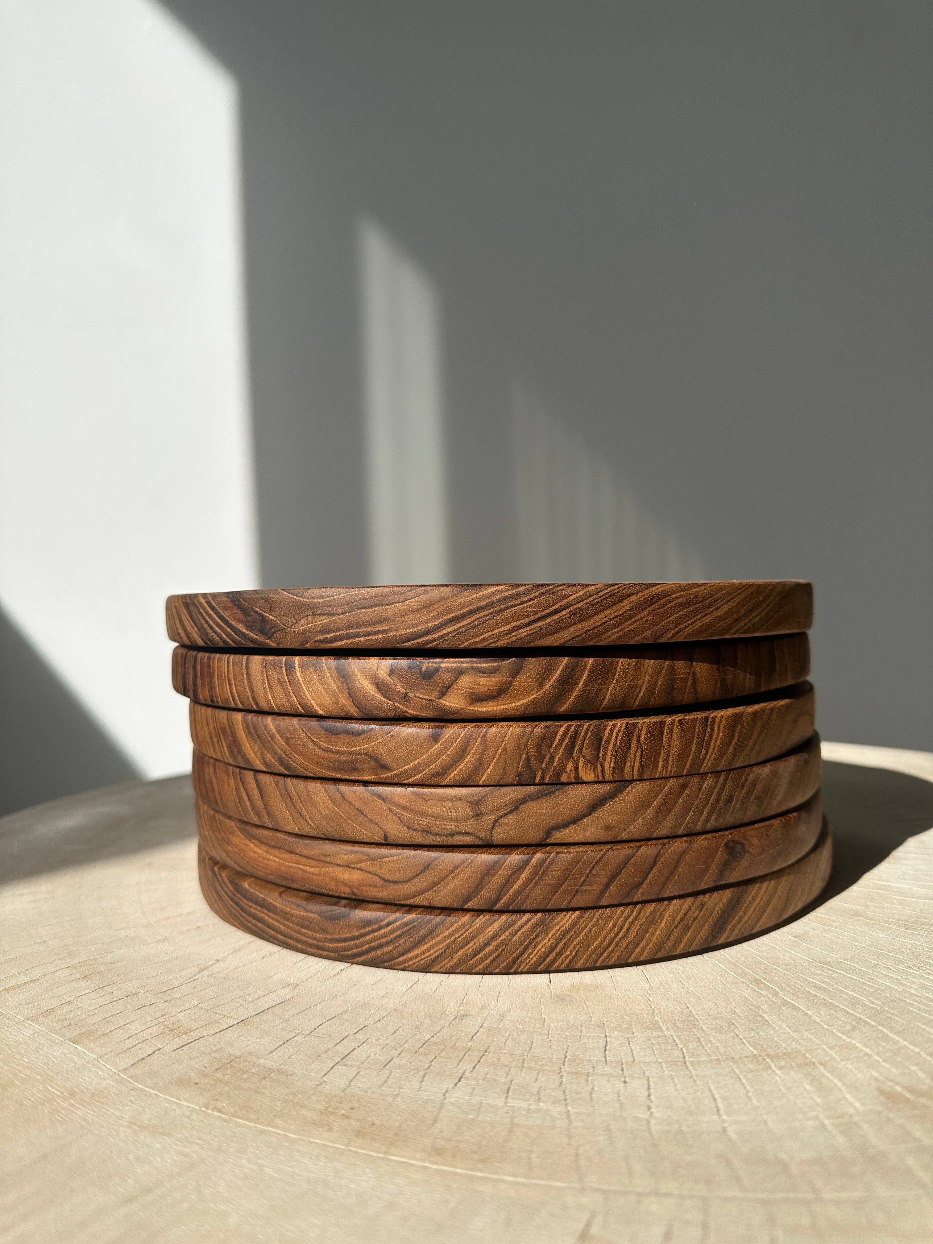 Office Objets – wholesale Skärbräda – Rund skärbräda i urholkad teak D:3027