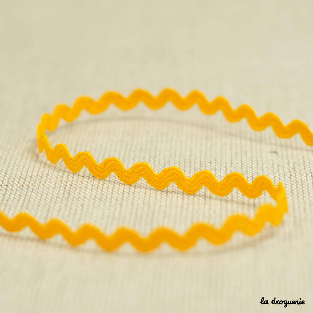 LA DROGUERIE - Wholesale Ribbon - Gift Wrapping - Small rickrack ribbon1