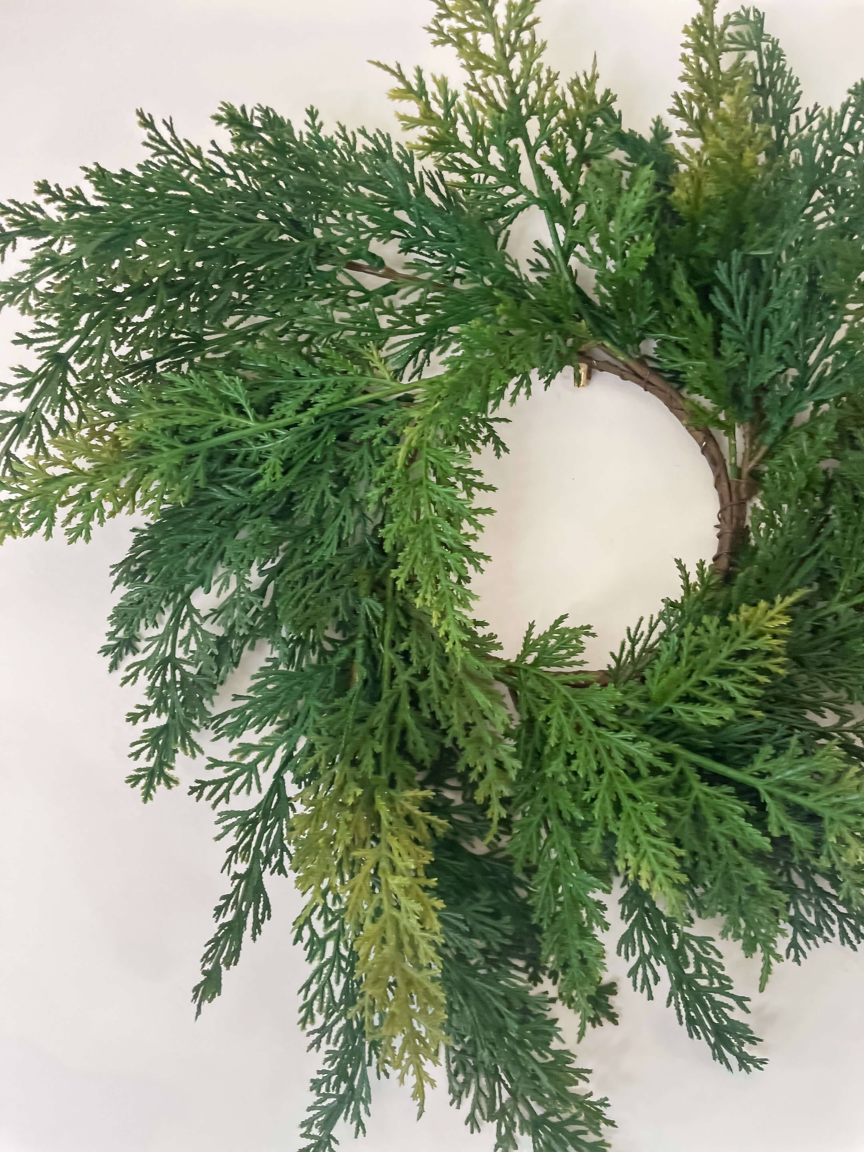 Hycroft Home Decor - Wholesale Wreath - Cypress Real Touch Faux Christmas Wreath 12"3