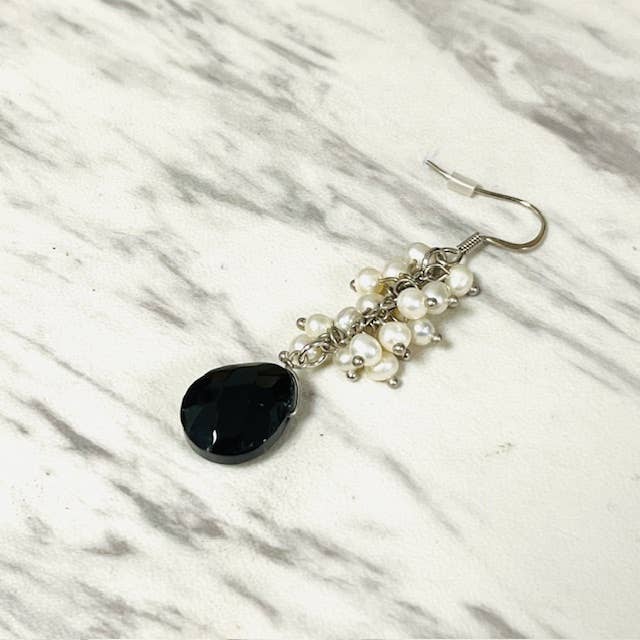 Anita K By Blushing Pink – wholesale Dangle earrings – Freshwater Pearl Cluster with Faceted Teardrop on Ear Wire11