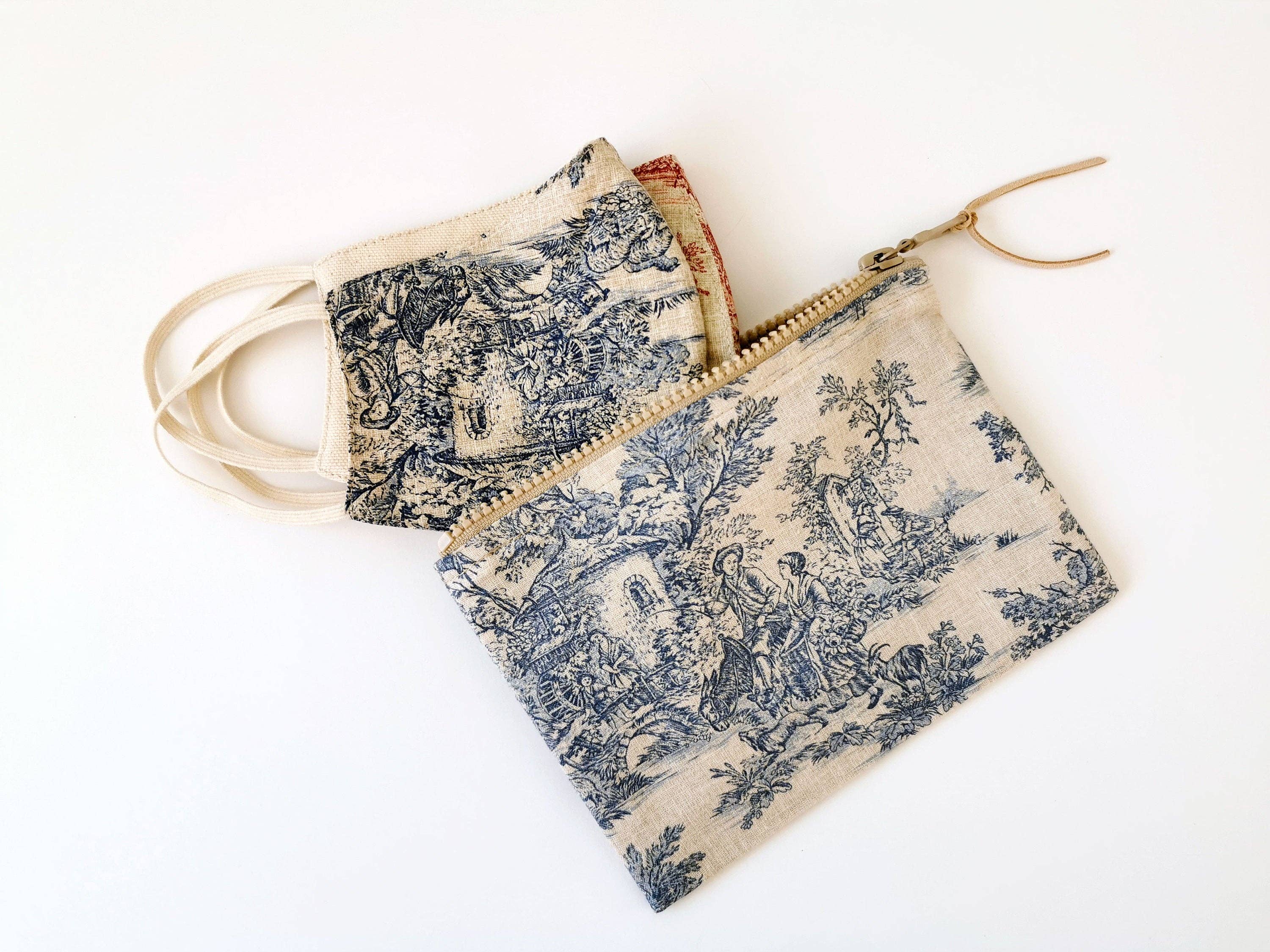Homesite - Wholesale Pouch - Women's - Toile De Jouy Zipper Pouch, Three Colors and Two Sizes1