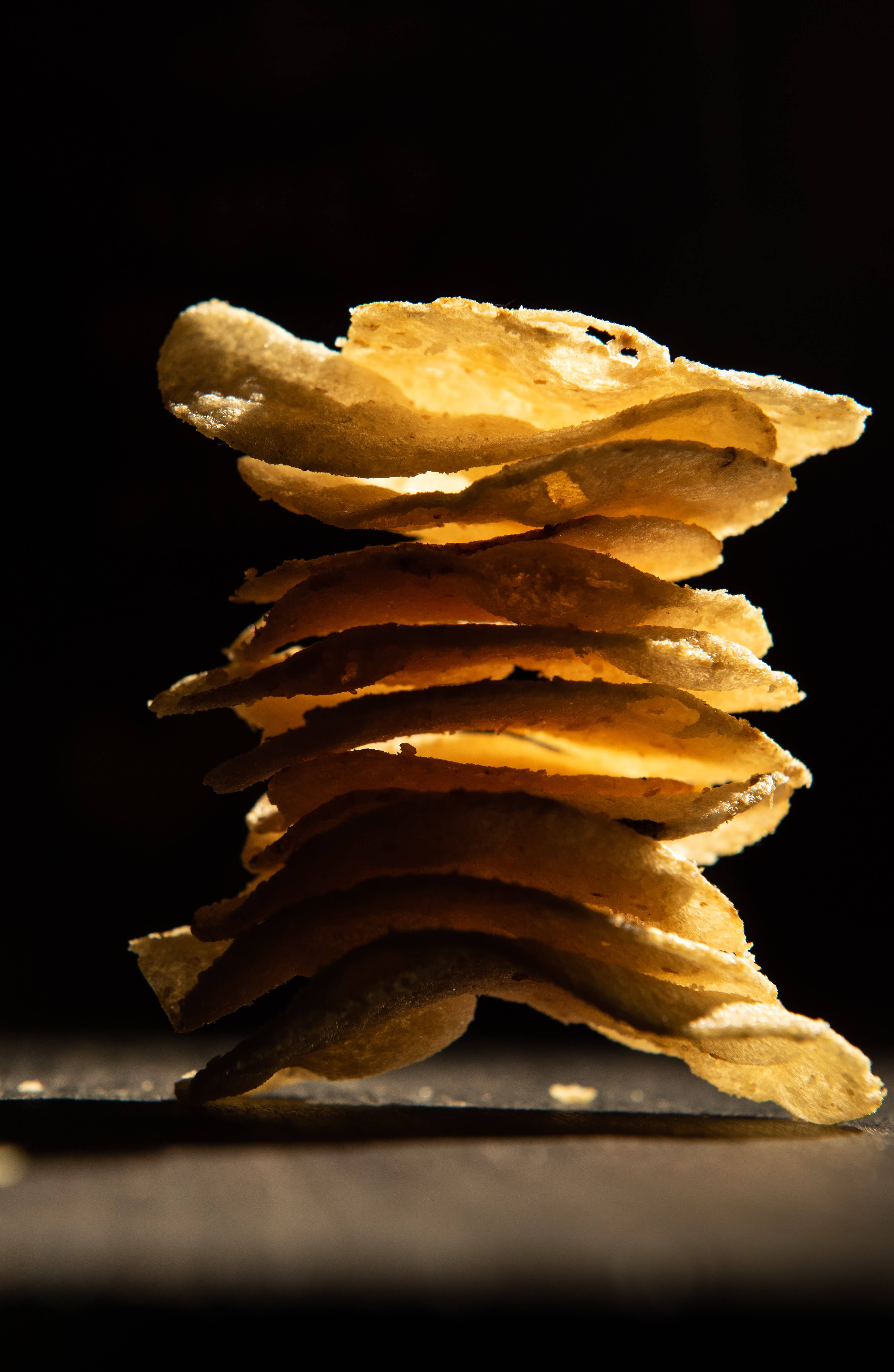 Urbani Truffles - Wholesale Chips - Organic White Truffle Potato Chips (Single Serve)2