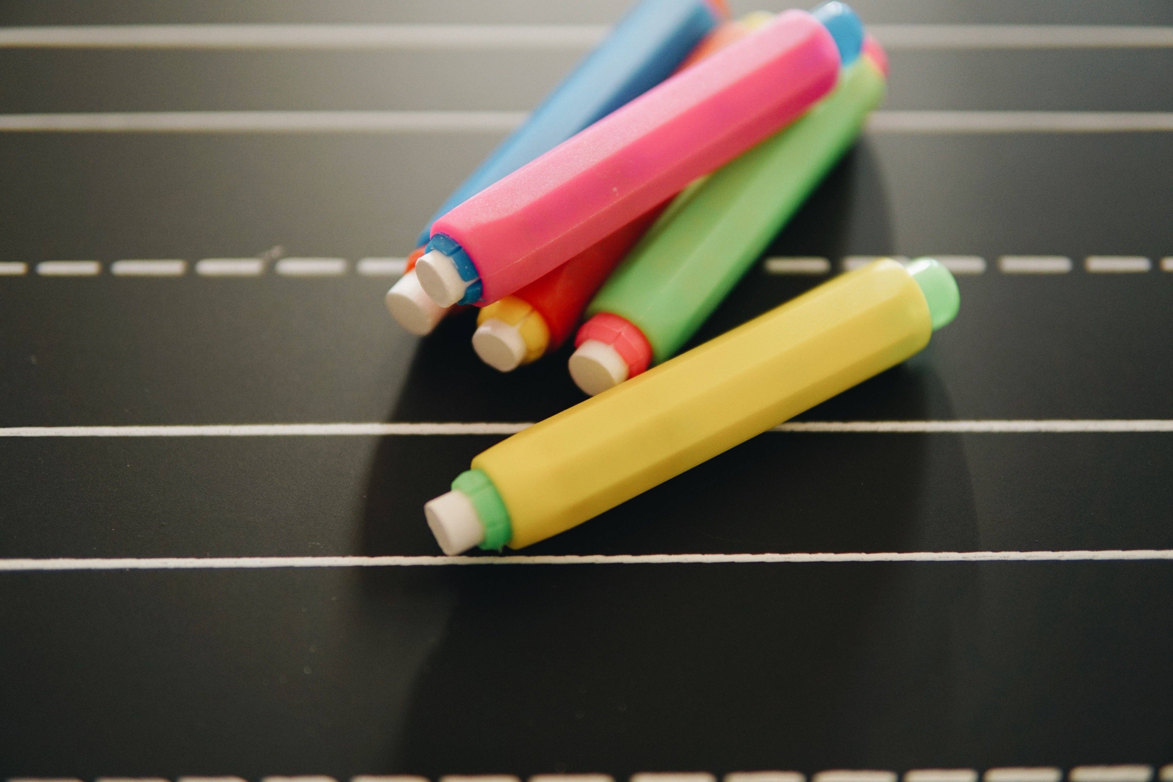 Chalk Full of Design - Wholesale Chalk - Chalk Holder3