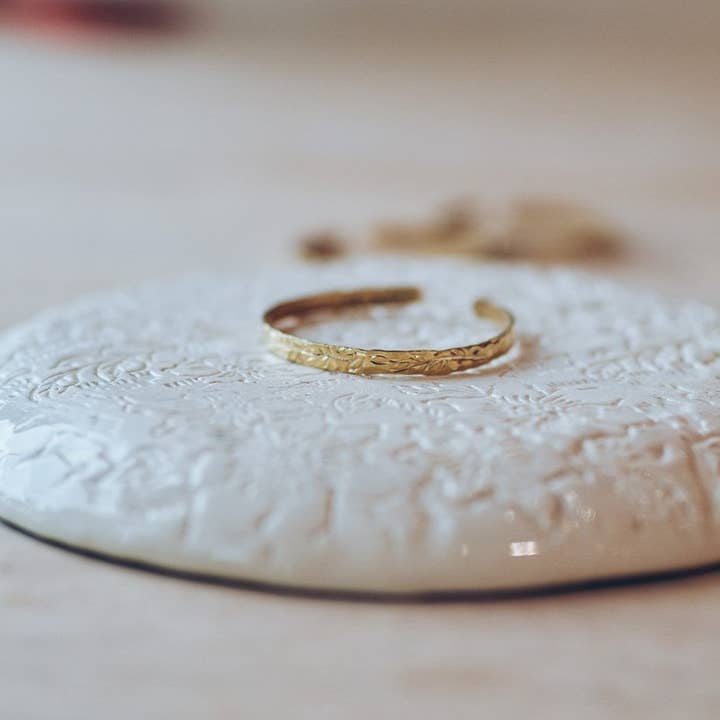 Abide In Me Brazalete para venta al por mayor de Dustmade