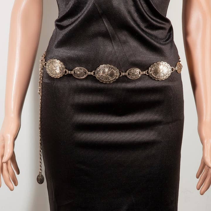 Collections by Fame Accessories - Wholesale Belt - Women's - Ornate Oval Concho Disc Chain Fashion Belt