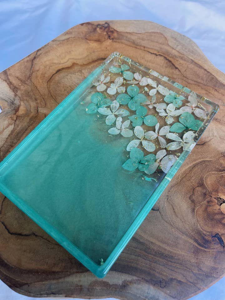 Emerald Hydrangea Resin Rectangle Tray for wholesale by Msn J Arts