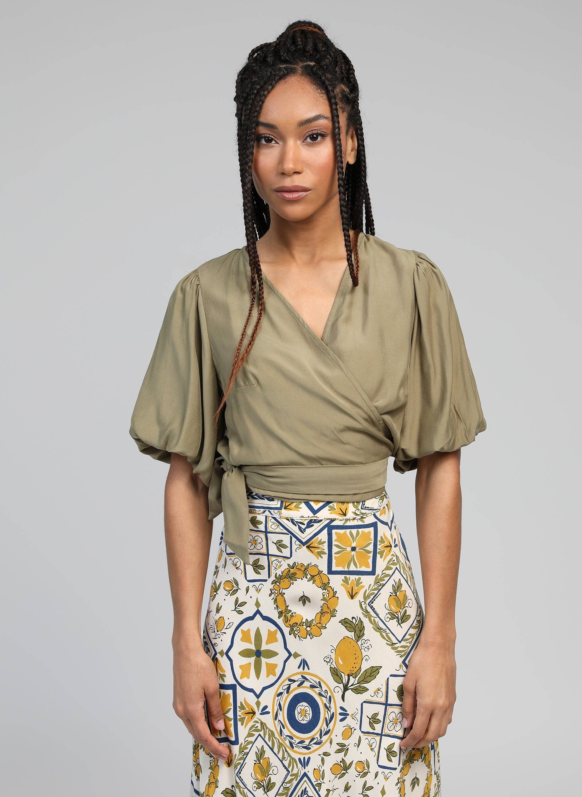 An'ge – wholesale Blouse – Women’s – KOMA BLOUSE khaki0