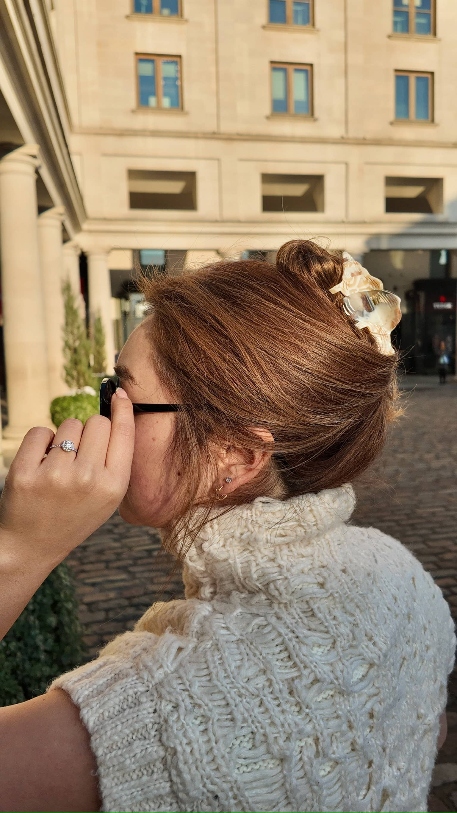 Solar Eclipse - Wholesale Hair Clip - Women's - Hand-painted Conch Shell Claw Hair Clip4