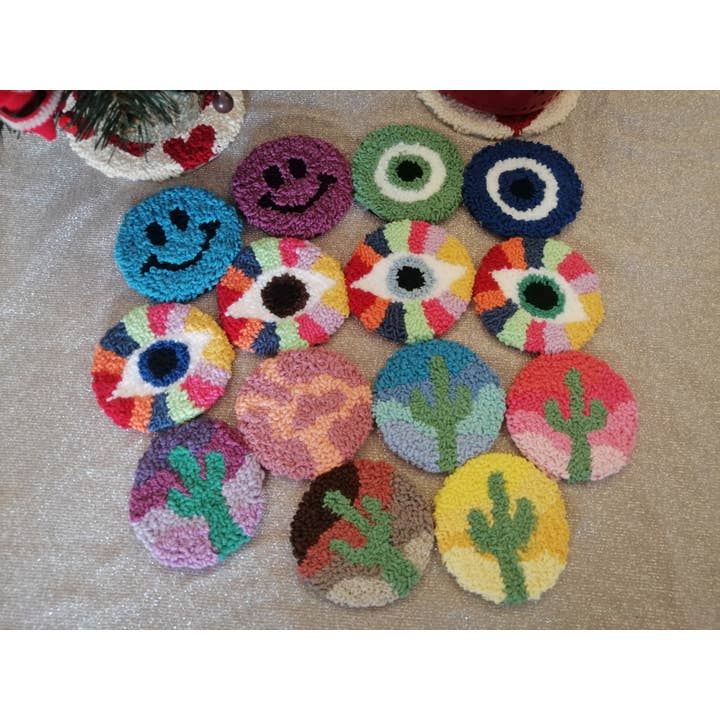 Posavasos con forma de aguja perforada para coche, diseño de ojo de diablo, México para venta al por mayor de despinacrafting