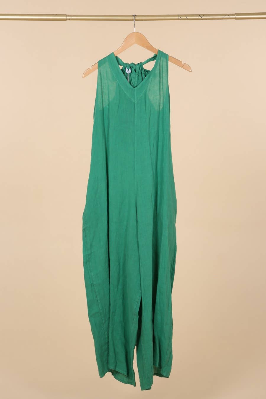 la maison des fibres naturelles – wholesale Jumpsuit – Women's – Sleeveless jumpsuit in 100% linen 6201419