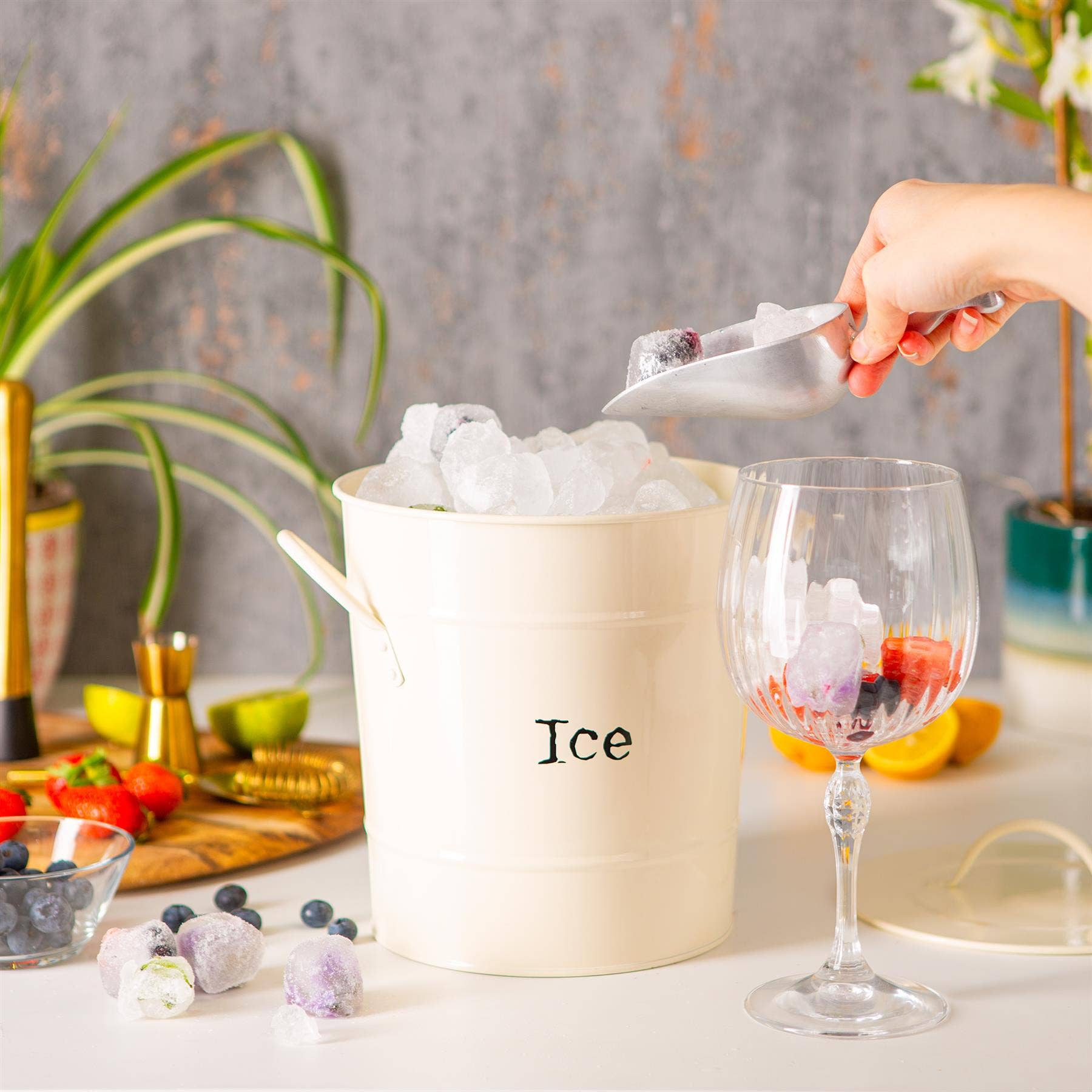 Rinkit Ltd – wholesale Ice-cream scoop – 3.5oz Aluminium Ice Scoop1