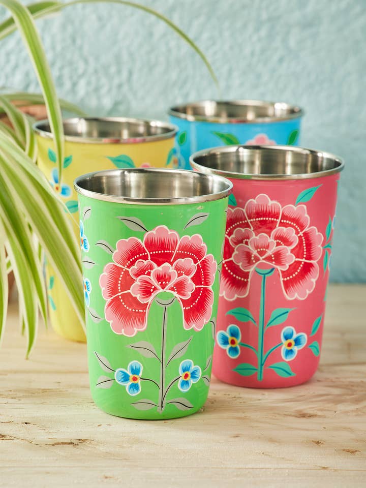 Chrysant Met De Hand Geschilderde Emaille Grote Beker voor wholesale door Namaste