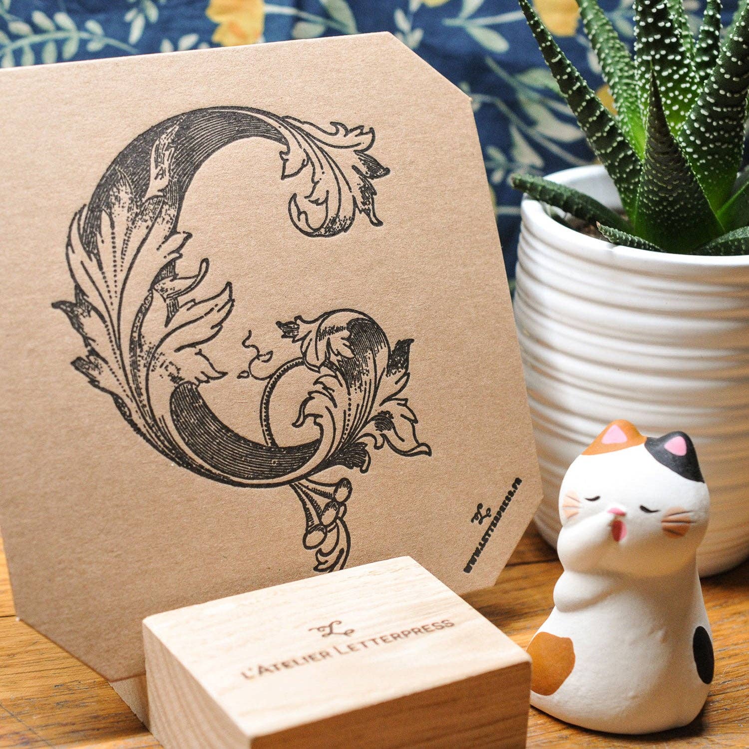 L'Atelier Letterpress - Wholesale Stationery/Notecard Set - Typography collection (32 Letterpress cards)7