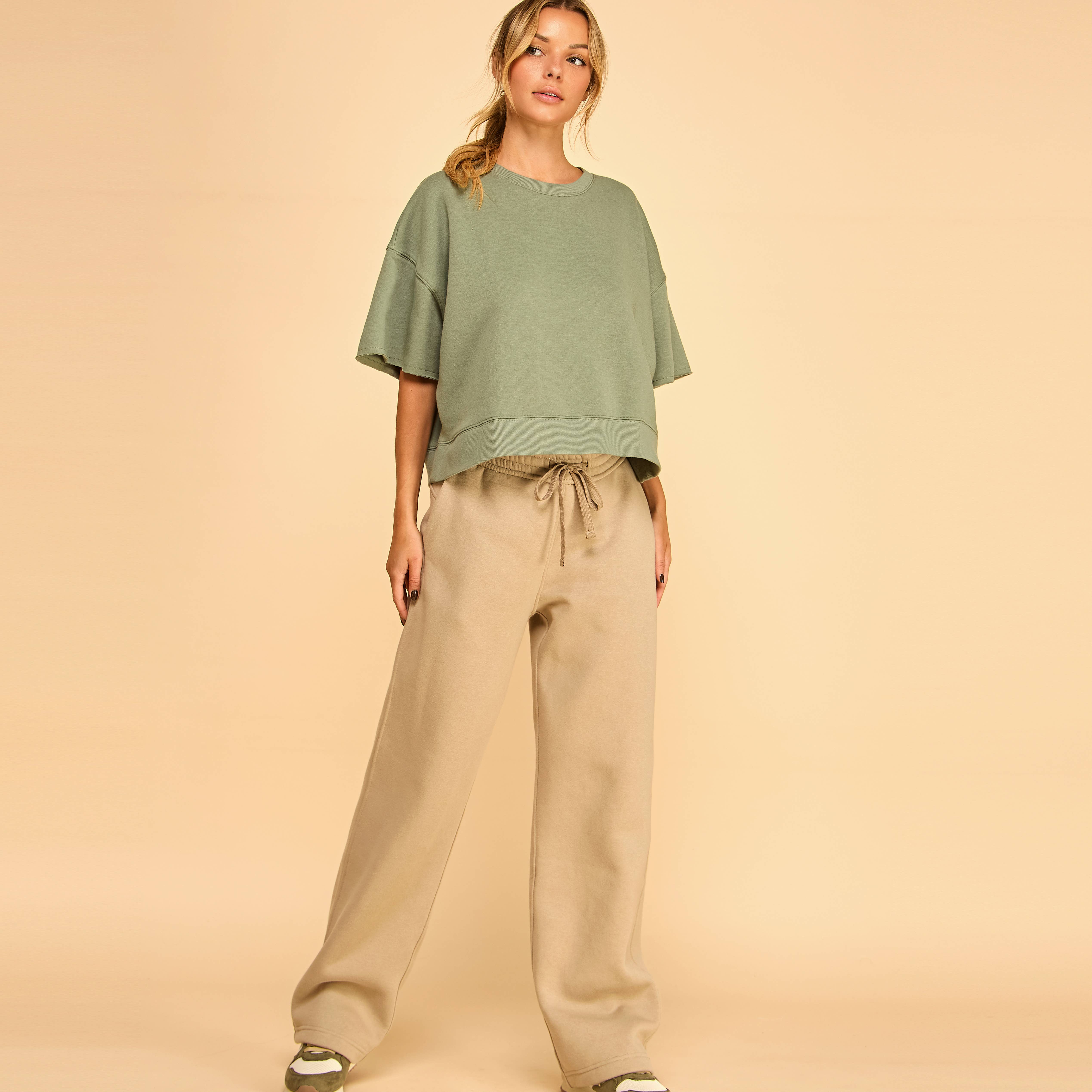 FREEZIA - Wholesale Sweatshirt - Women's - SUPER SOFT SHORT SLEEVE SWEATSHIRT IN FRENCH TERRY-FZ0009-D127