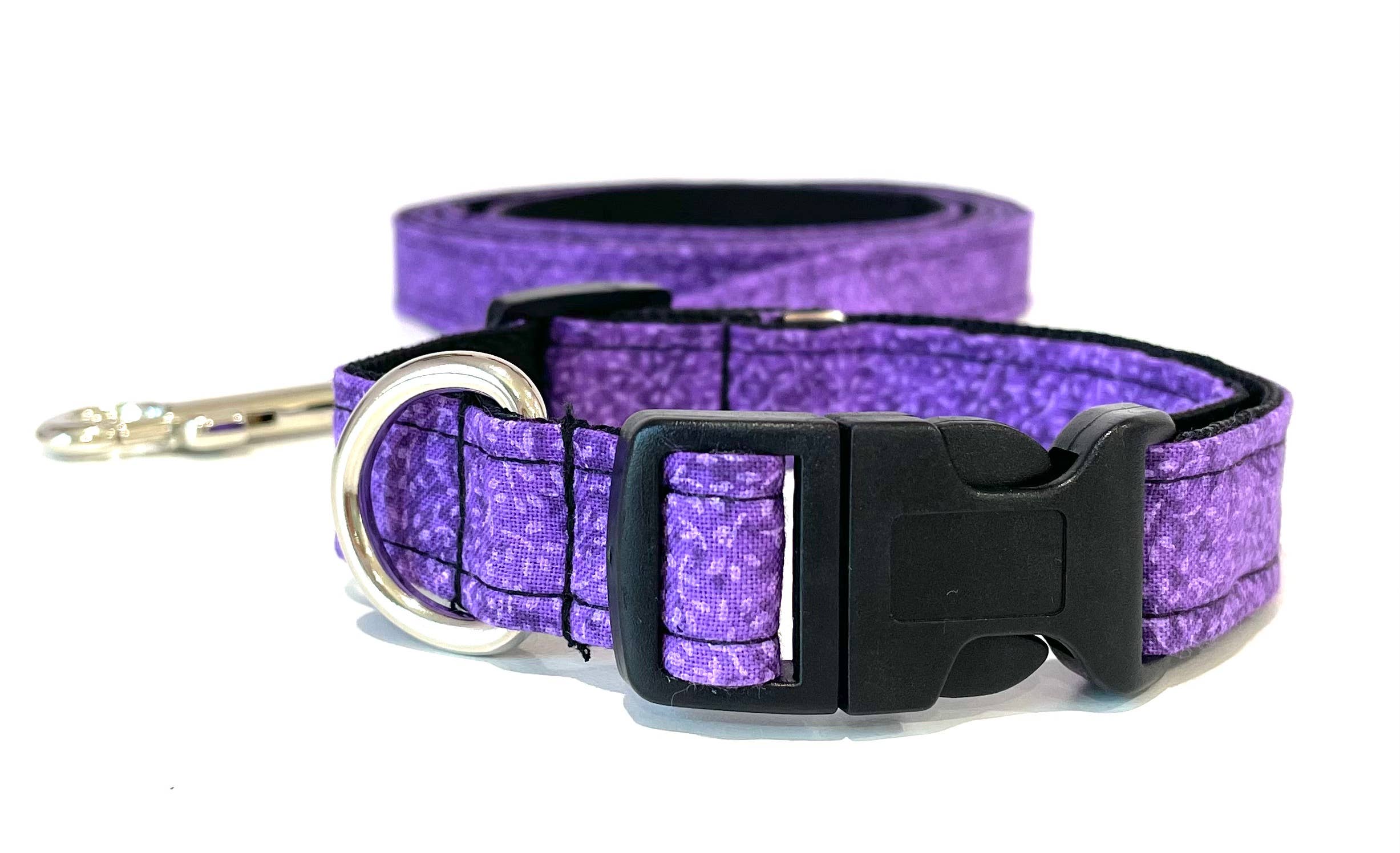 Cape Crafter - Wholesale Pet Collar - Dog - SET OF COLLAR AND LEASH  size: "SMALL"10