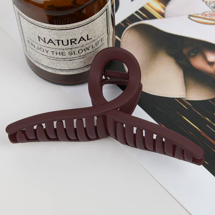 TheDivaSoap - Wholesale Hair Clip - Women's - 4.33'' Large Matte Slim Shaped Hair Claw Spa Salon