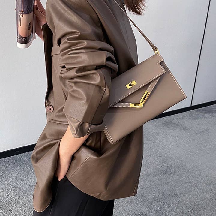 Sook Stainable – wholesale Axelremsväska – Dam – Äkta läder kuvert axelväska med metallförslutning19