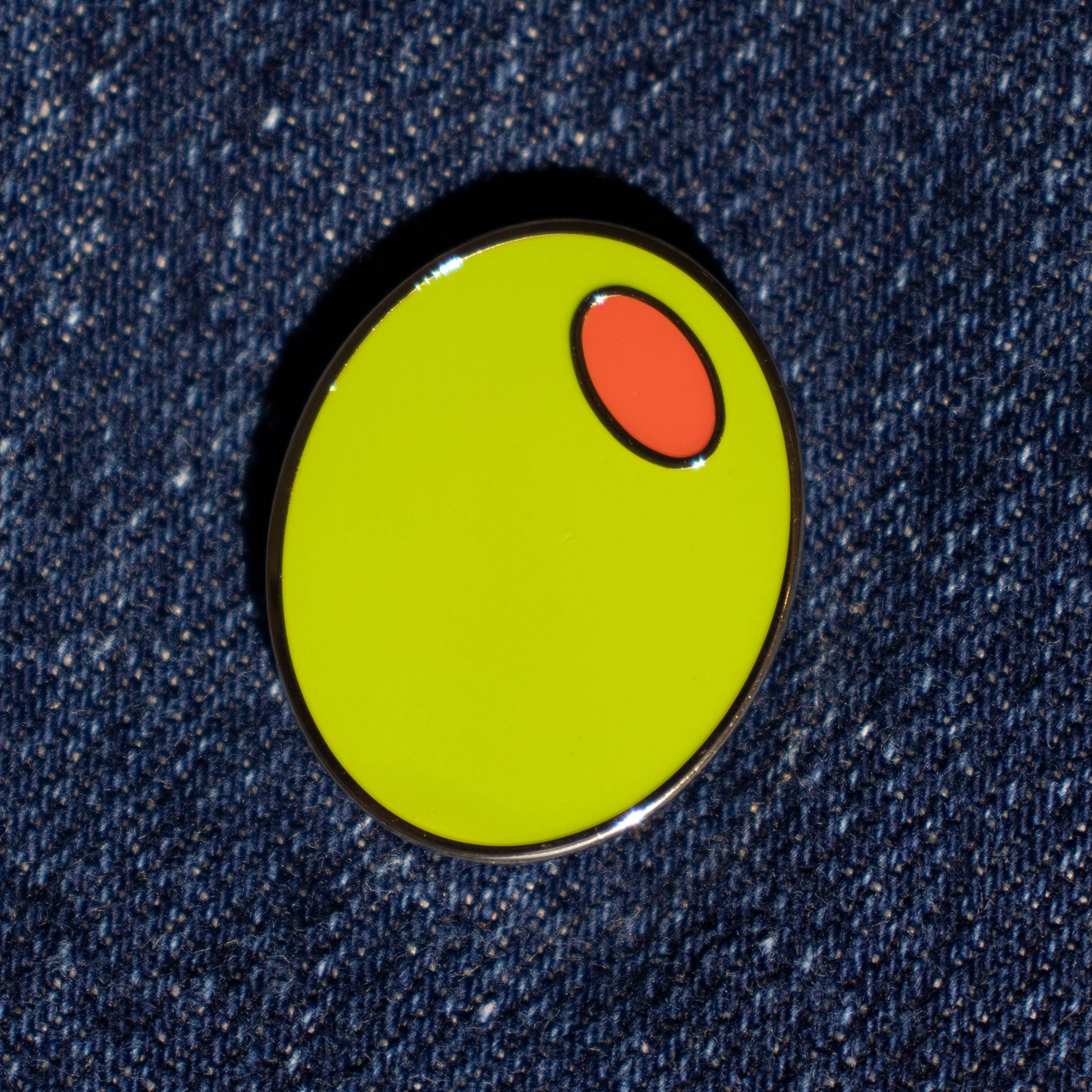 Love & Victory - Wholesale Lapel Pin/Button - Tiny Enamel Olive Lapel Pin1
