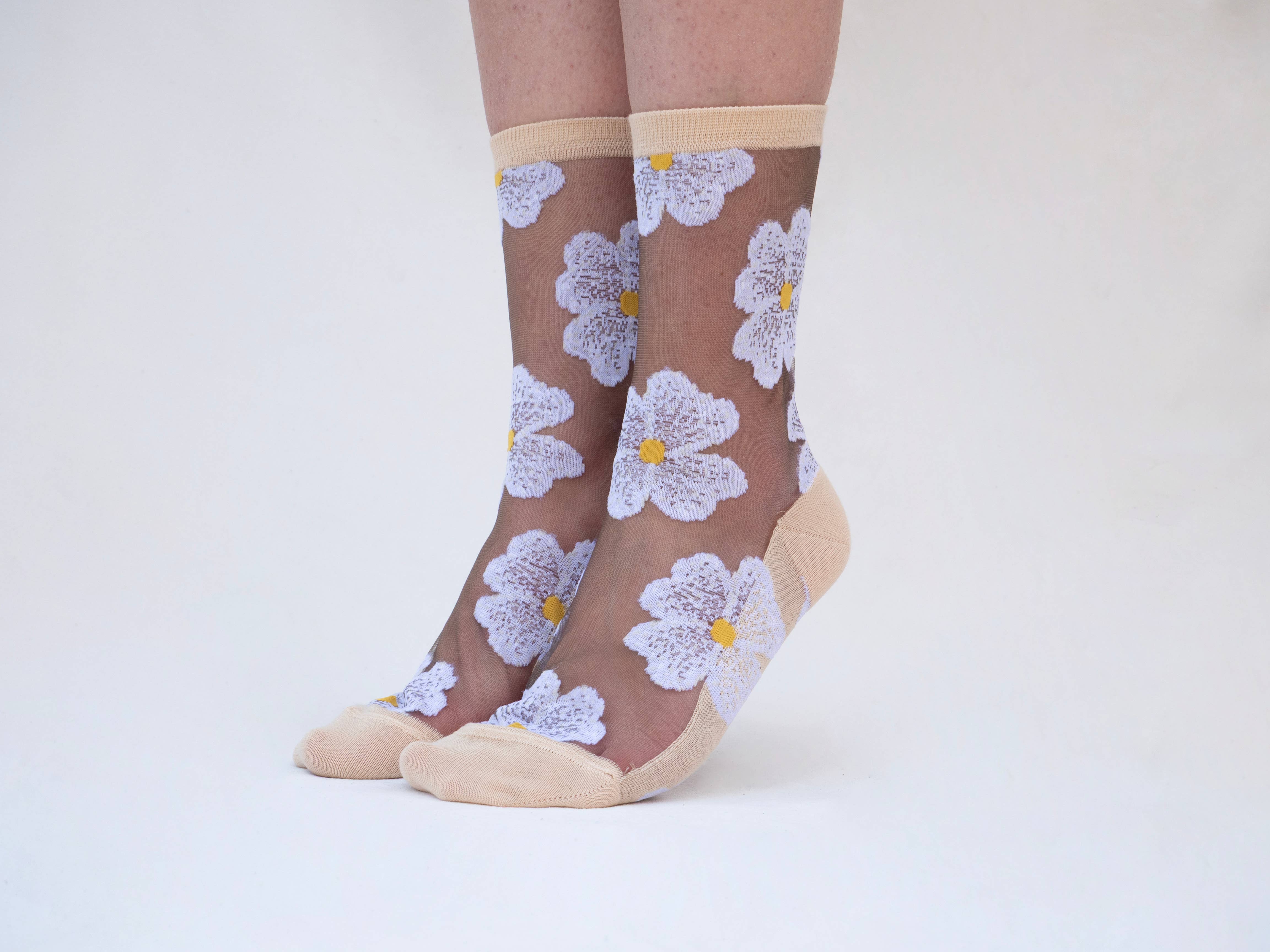 Atelier St Eustache – wholesale Strumpor - Dam – MURANO CREAM • Transparenta strumpor med blommönster, perfekta som present0