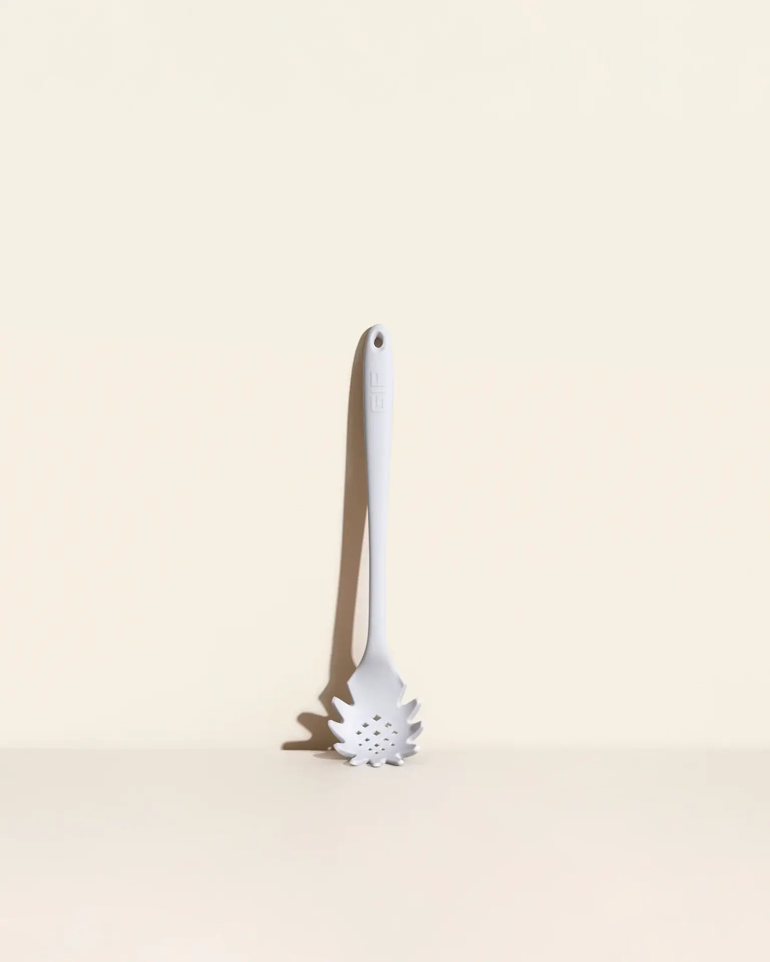 GIR Get It Right - Wholesale Kitchen Spoon - GIR Spaghetti Spoon2