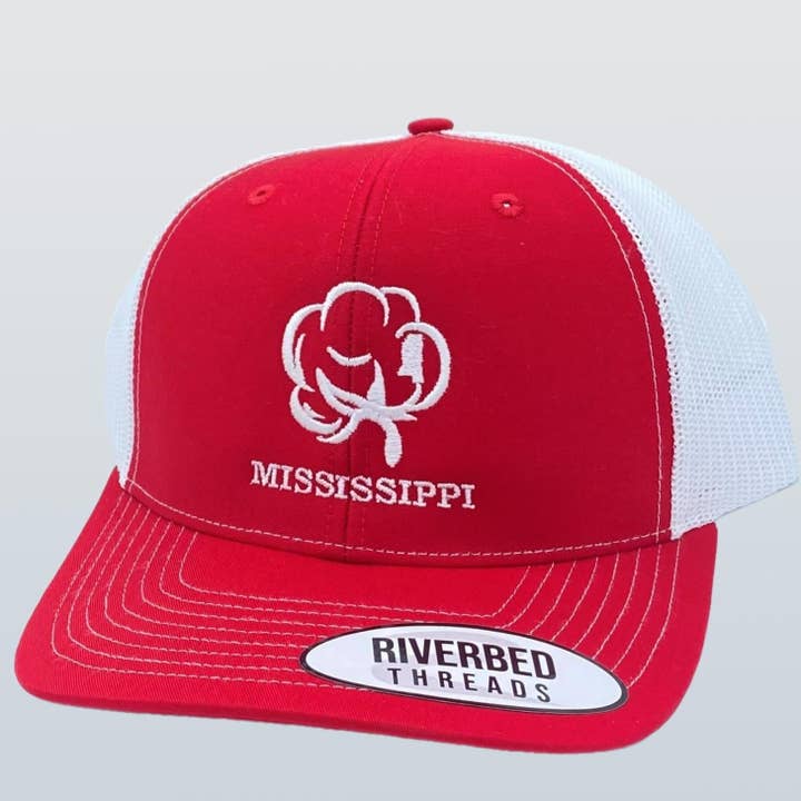 Casquette Mississippi Cotton Boll Rouge/Blanc pour la vente par Riverbed Threads
