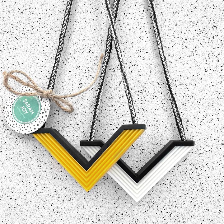 Dikke driehoekige halsketting voor wholesale door Sarah Joy Jewellery