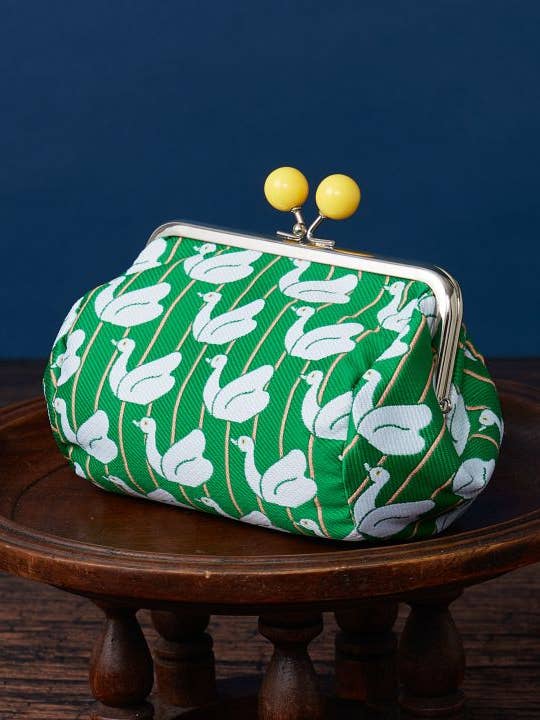 Showa Retro - Pochette à fermoir GAMAGUCHI pour la vente par Ametsuchi by Amina Collection