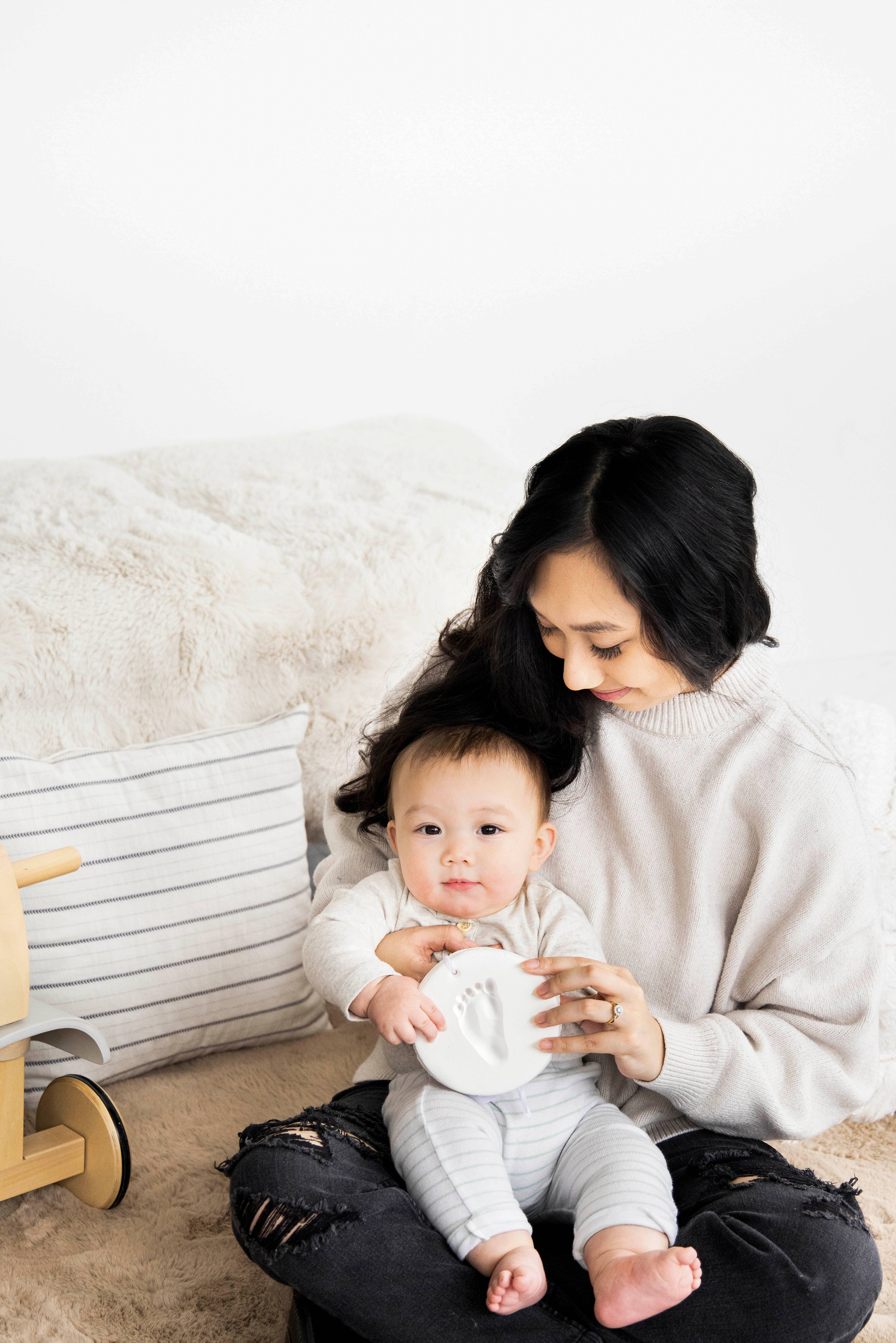 Pearhead - Wholesale Hand & Footprint Kit - Kids & Baby - Baby Handprint or Footprint Keepsake Hanging Ornament, White7