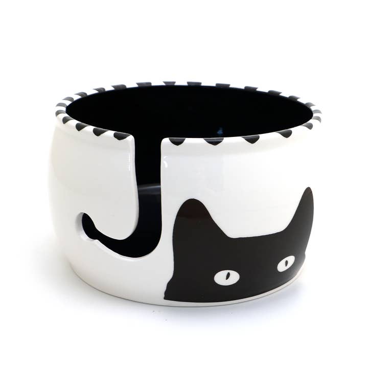 Lenny Mud - Wholesale Knitting/Crochet Supplies - Kitty Ears Cat Ceramic Yarn Bowl