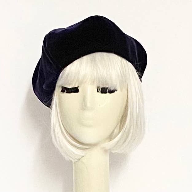 Fluwelen baret hoed voor wholesale door Bella Starr
