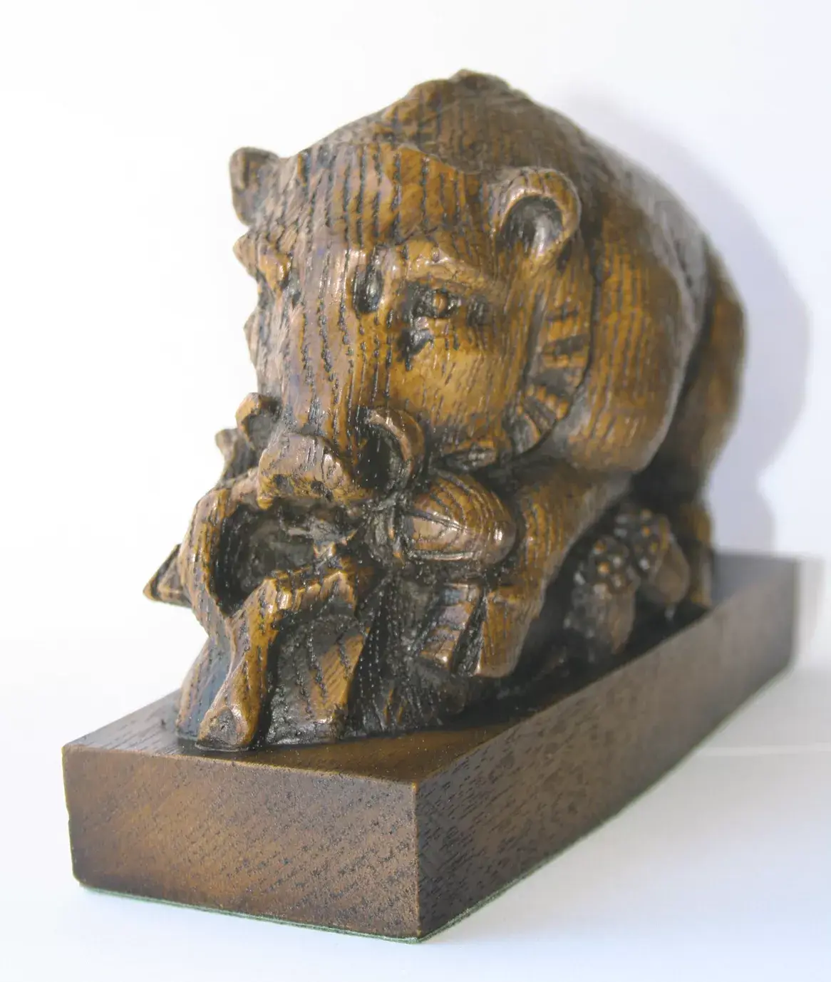Oakapple Designs Ltd – Großhandel Dekofigur – Wildschwein von St. Giles - Reproduktion eines Miserikordschnitzwerks.3