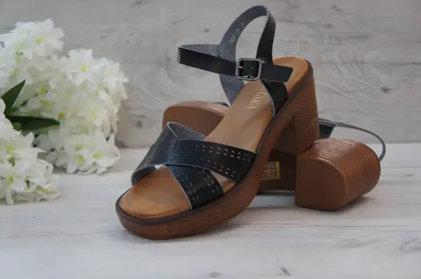 Top Staka – wholesale Sandals – Women's – Women's Platform Wood Effect Heels Cushioning Sandals11