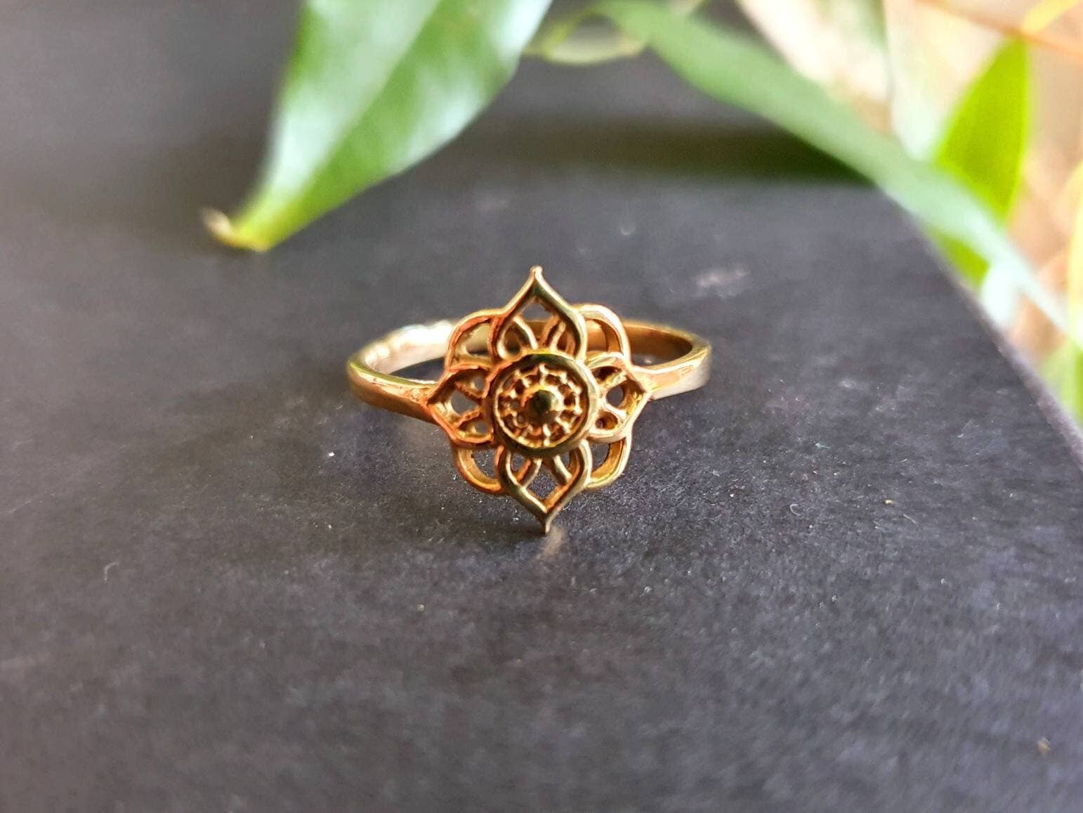Kaali Boutique – wholesale Band/stacked ring – Golden Mandala Flower Ring / Flower Ring / Large Size / Boho / Ethnic / Rustic / Festival / Tribal / Hippie / Gypsy / Psy / Thumb / Psy1